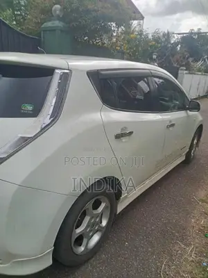 Nissan Leaf 2013 Car (Used)