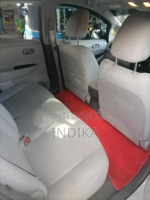 Nissan Leaf 2013 Car (Used)
