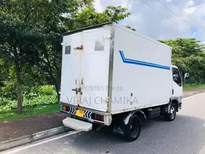 Mitsubishi Canter 2002 Lorry (Used)