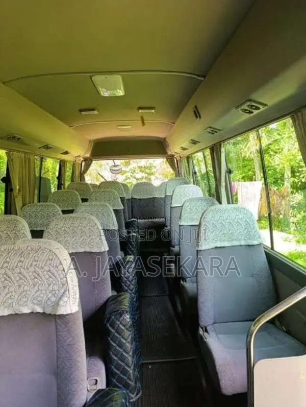 Toyota Coaster 2010 Bus (Used)