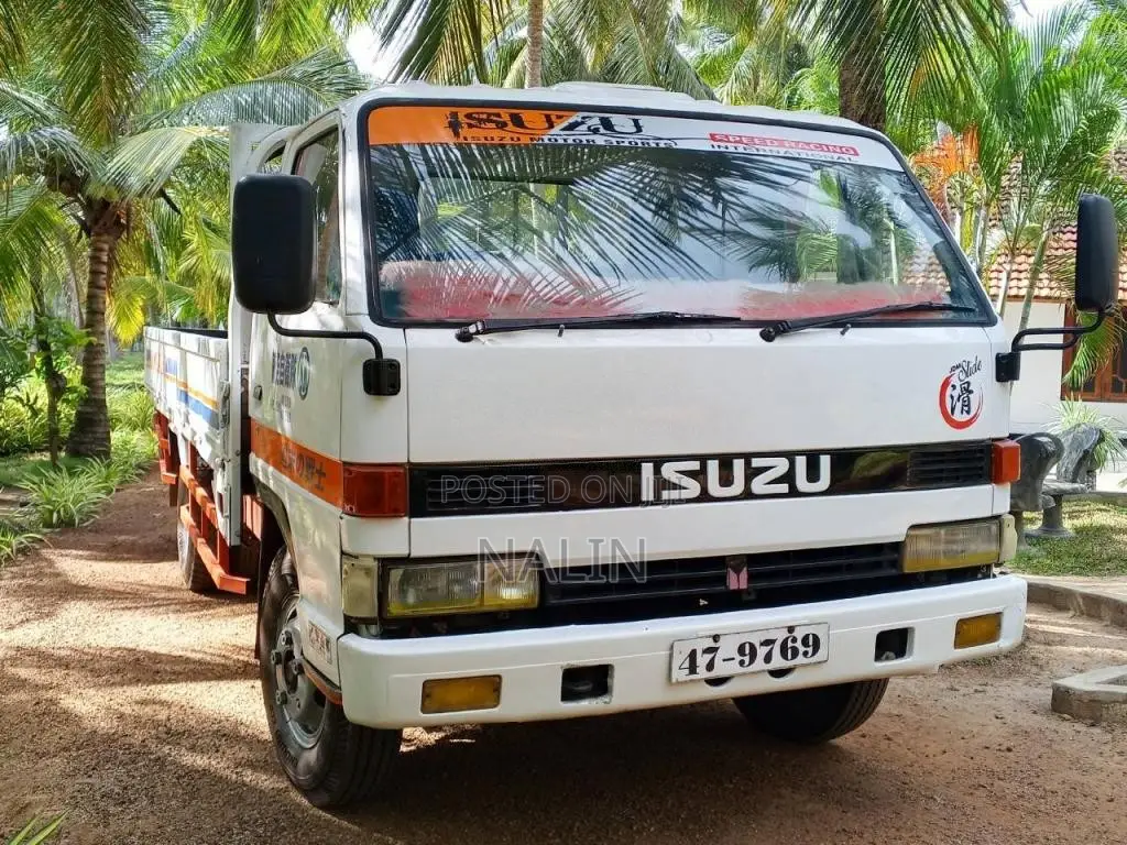 Isuzu NPR 4BE1 1990 Lorry (Used)