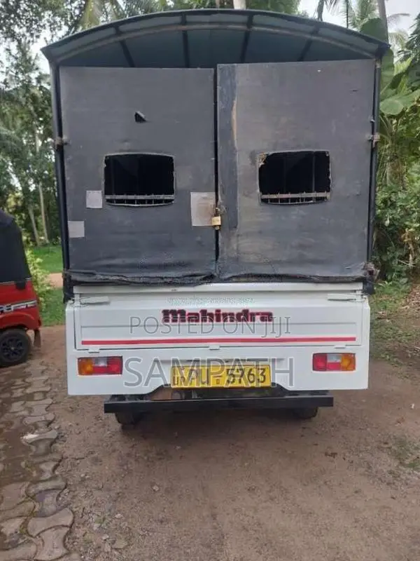 Mahindra Maxximo 2012 Lorry (Used)