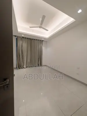 2bdrm Apartment in Kollupitiya for rent