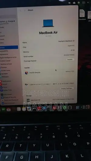 Apple MacBook Air M2 (2022) - Midnight