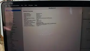Apple MacBook Air M2 (2022) - Midnight