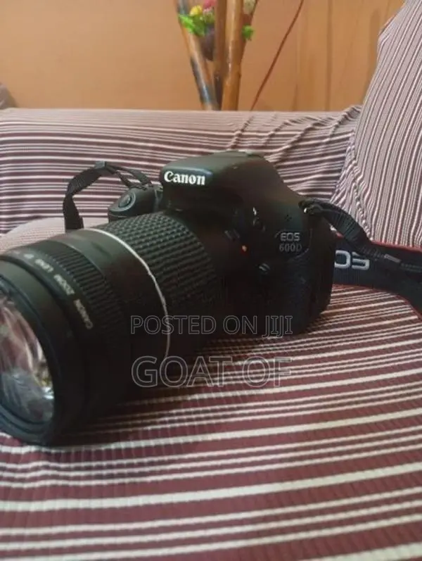 Canon E06 600DSLR
