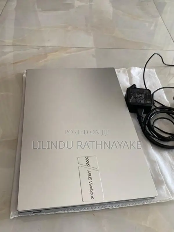 Asus Vivobook 15 i3 13th Generation