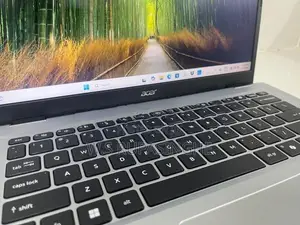 Acer i3 N305 Laptop