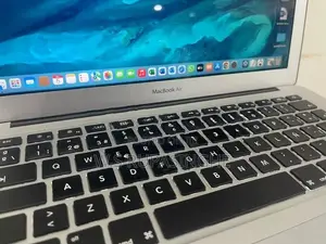 Apple Macbook Air 2017