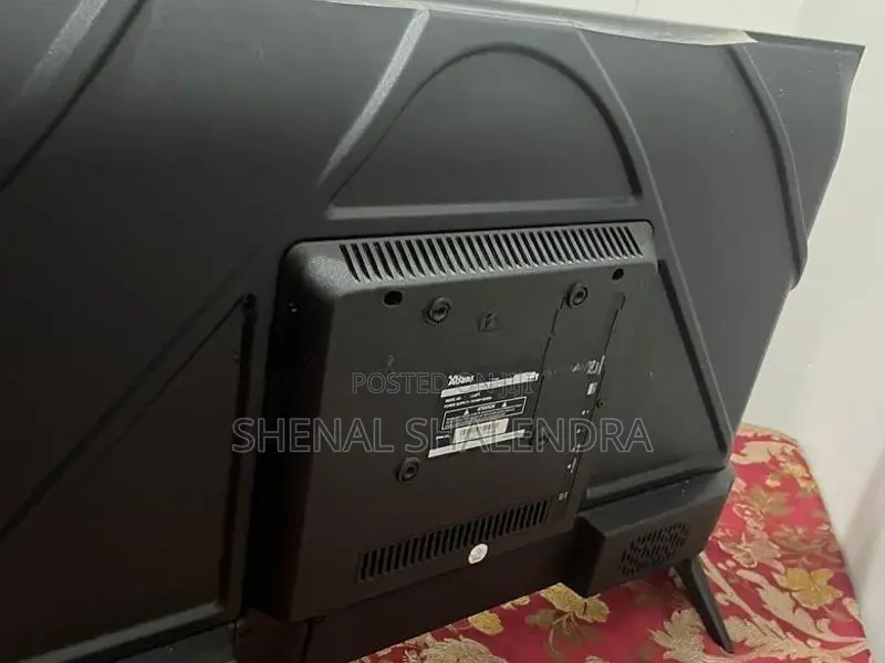 Abans 32" LED Tv