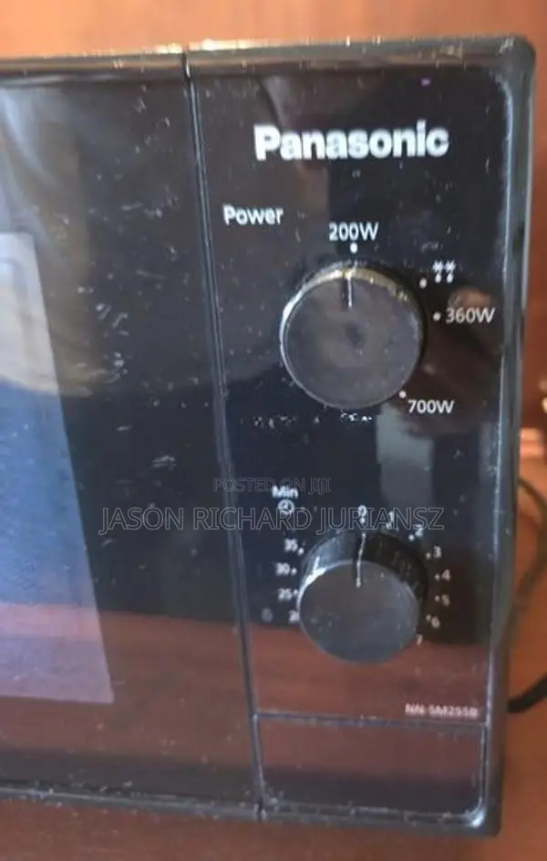 Panasonic 20L Solo Microwave Oven