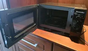 Panasonic 20L Solo Microwave Oven