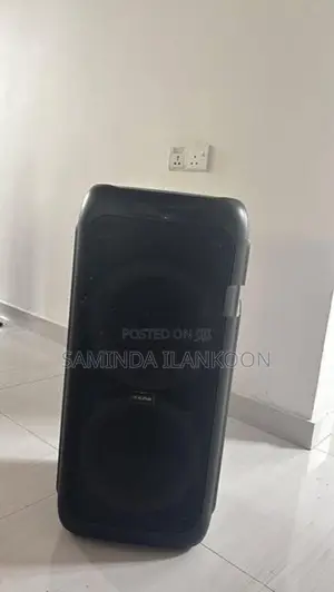 Alpha Bluetooth Speaker