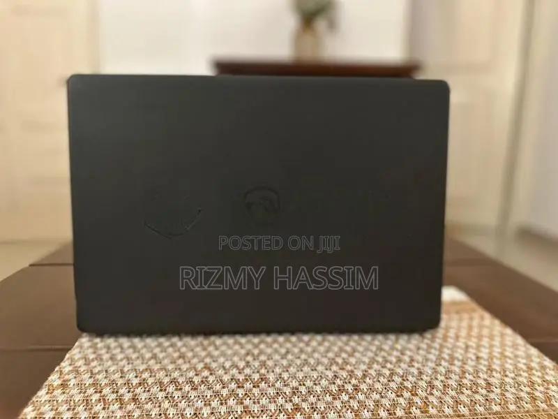 Dell Inspiron 3501