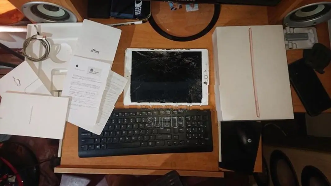 Apple iPad 8th Gen 32GB