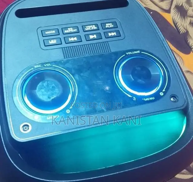 NDR-815 Speaker