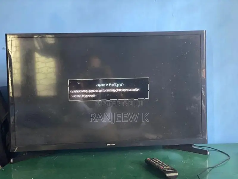 Samsung 32” Smart TV –