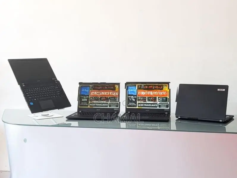 Acer Travelmate P214 Core i5-1135G7 11th Gen 8GB DDR4 256GB NVMe Lapto