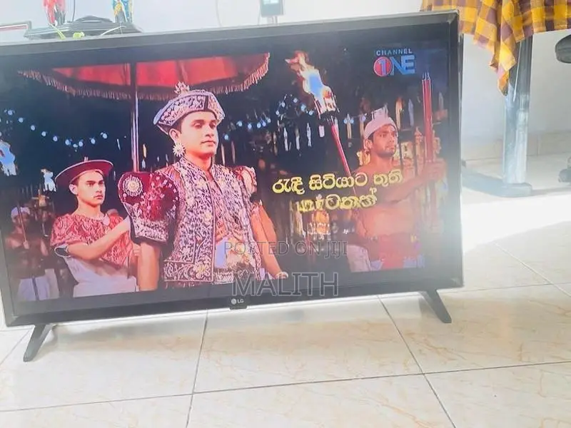 LG TV 32 Inch