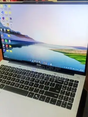 Acer Aspire 16 (AL16-52P) - 13th Gen i3 | 8GB RAM 256GB SSD