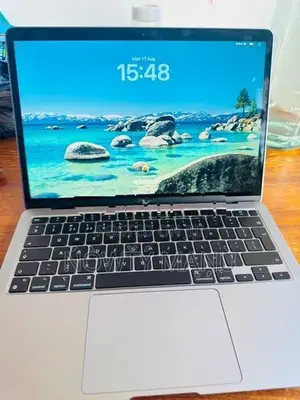 Apple Macbook Air M1 (Used)