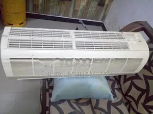 Midea AC Non-Inverter