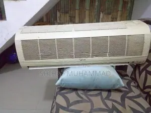 Midea AC Non-Inverter
