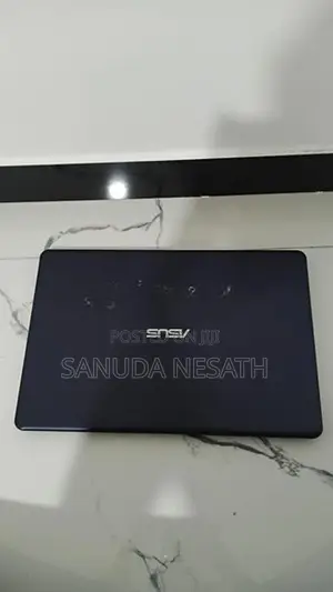 Asus Vivobook
