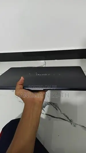Asus Vivobook