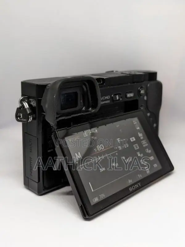 Sony A6000 Mirrorless Camera Body Only - 14.5K Shutter Count