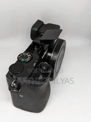Sony A6000 Mirrorless Camera Body Only - 14.5K Shutter Count