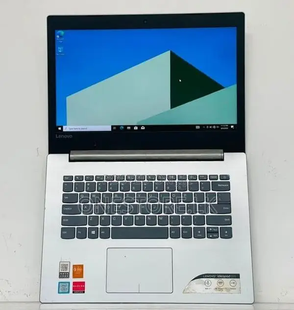 Ideapad 14 i5 7th Gen 2GB VGA Radeon