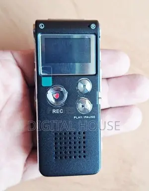 Voice Recorder professional 8GB / 300Hrs recording Duration