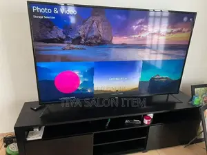 Abans 4K UHD (3840 X 2160) TV