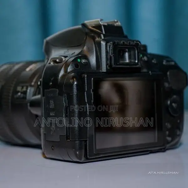 Nikon 5200 With 18-70mm F/3.5-4.5 AF-S DX. Lens