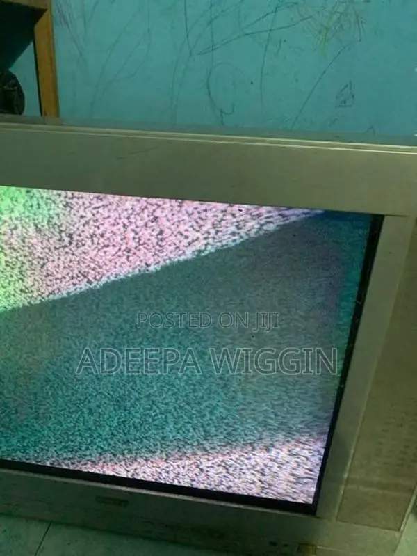 වැඩ කරනවා කිසිම අවුලක් නැ