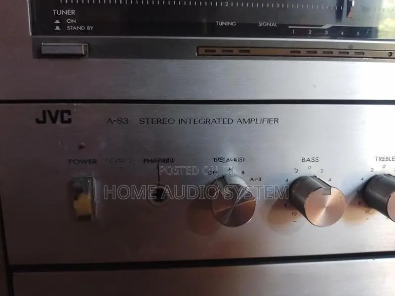 JVC Amp EQ Tuner System