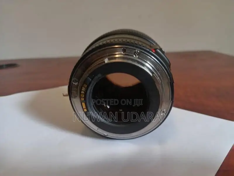 85mm Lens Canon