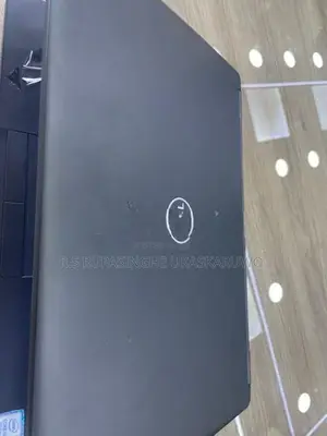 Dell i5 7 Laptop
