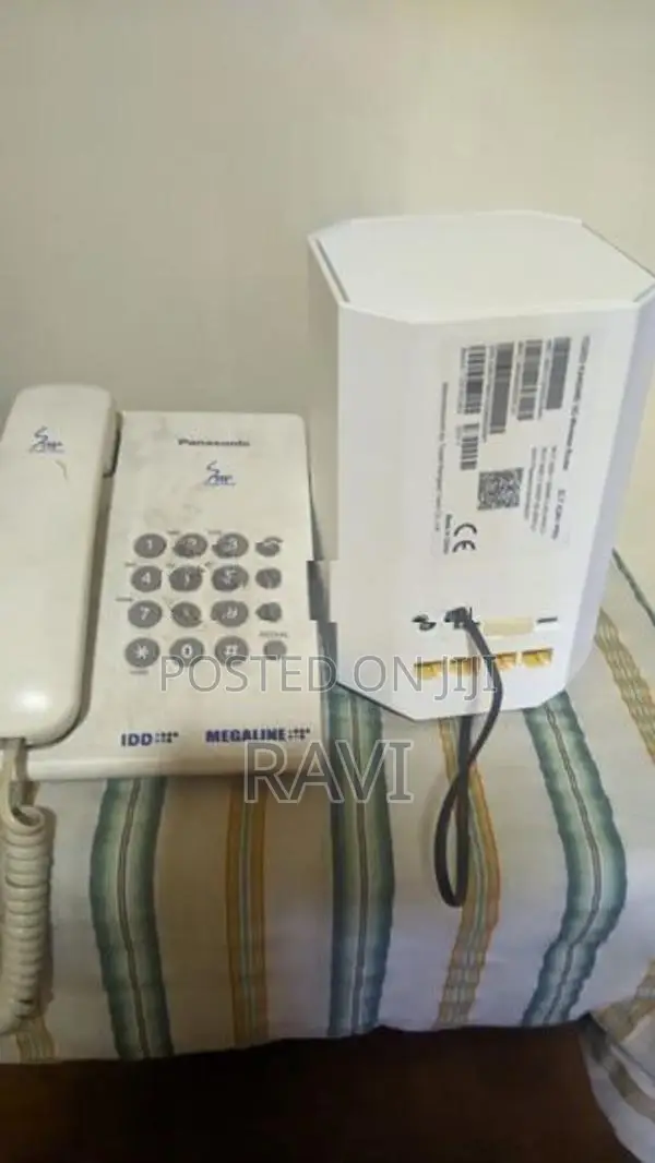 ZLT X28 V Pro 5G WiFi Router