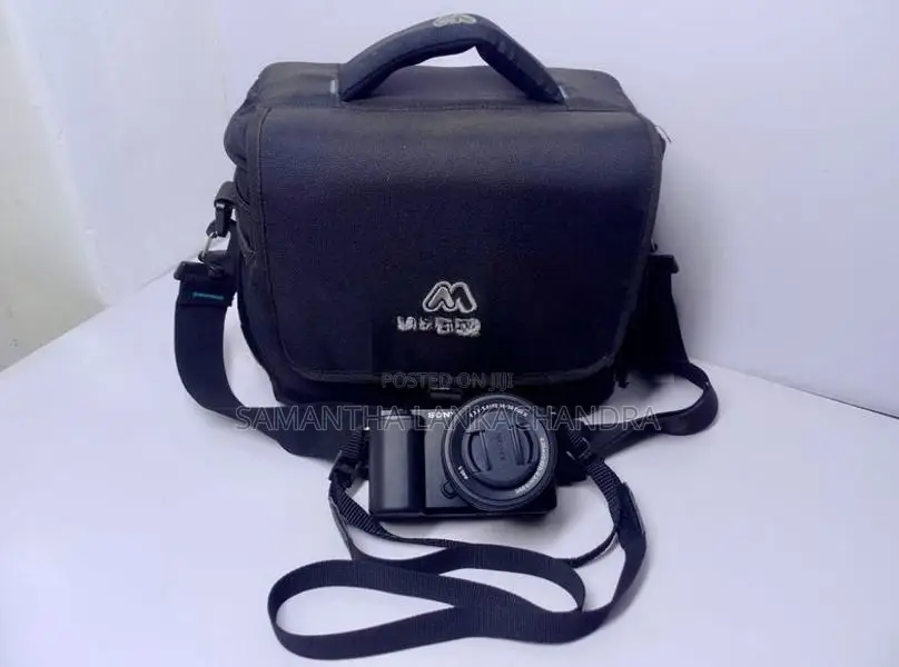Sony ZV-E10 Mirrorless Camera