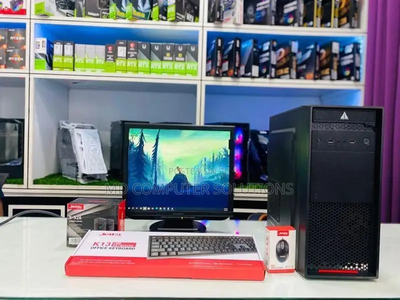 Core i7 4TH Gen - 8GB RAM 120GB SSD 500GB HDD with 17 inch Monitor