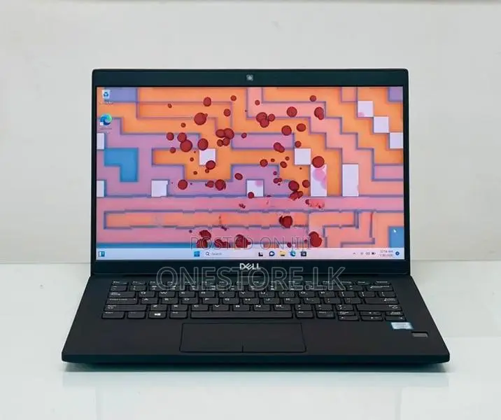 Dell i7 8th Gen Latitude 7390 256GB NVME SSD UHD Graphics