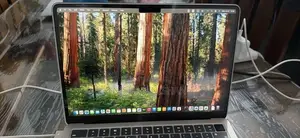 MacBook Air M2 2022