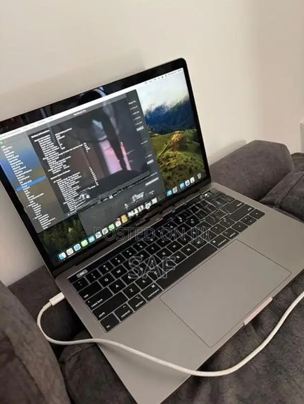 Apple Mac Book Pro Intel Core i5