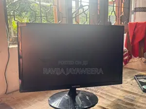 22 Inch LED Monitor