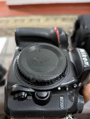 Nikon D7200 DSLR Camera