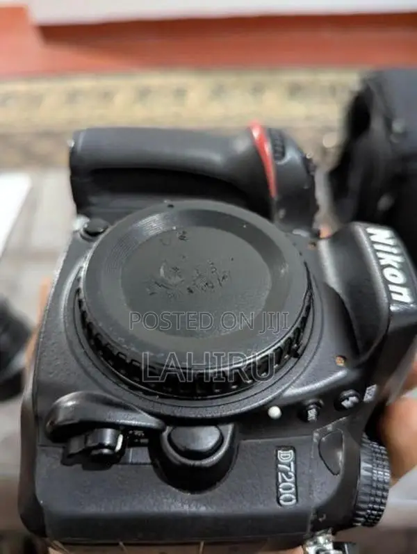 Nikon D7200 DSLR Camera