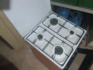 4 Burner Stove