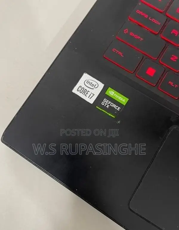 MSI GF63 Thin 10SCSR Laptop